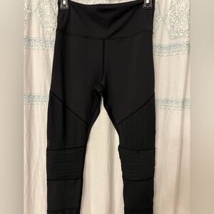 Zyia leggings